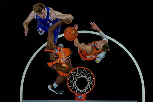 肖若腾正式 肖若腾正式