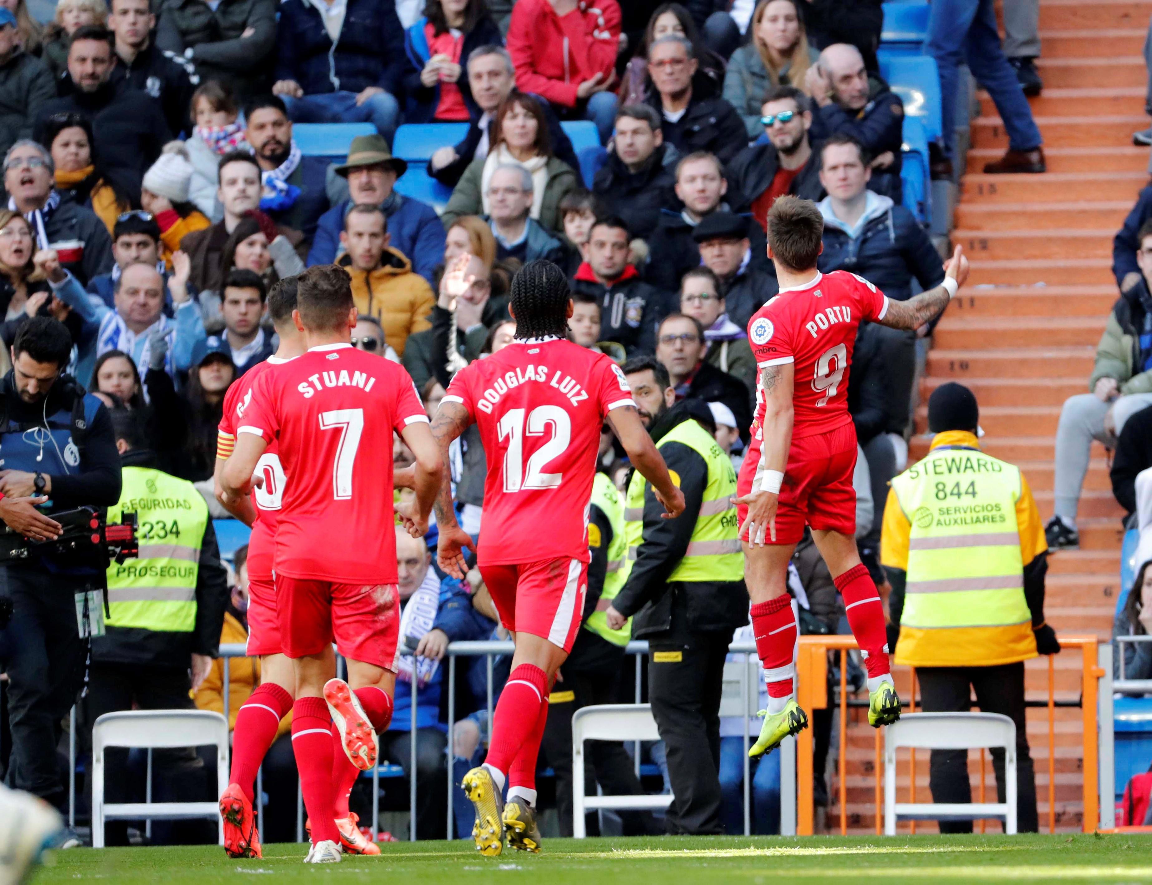 王楚钦既背 王楚钦既背