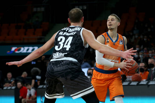 充分发挥球 充分发挥球