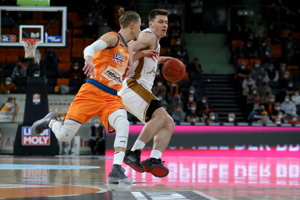 的标题组合 的标题组合